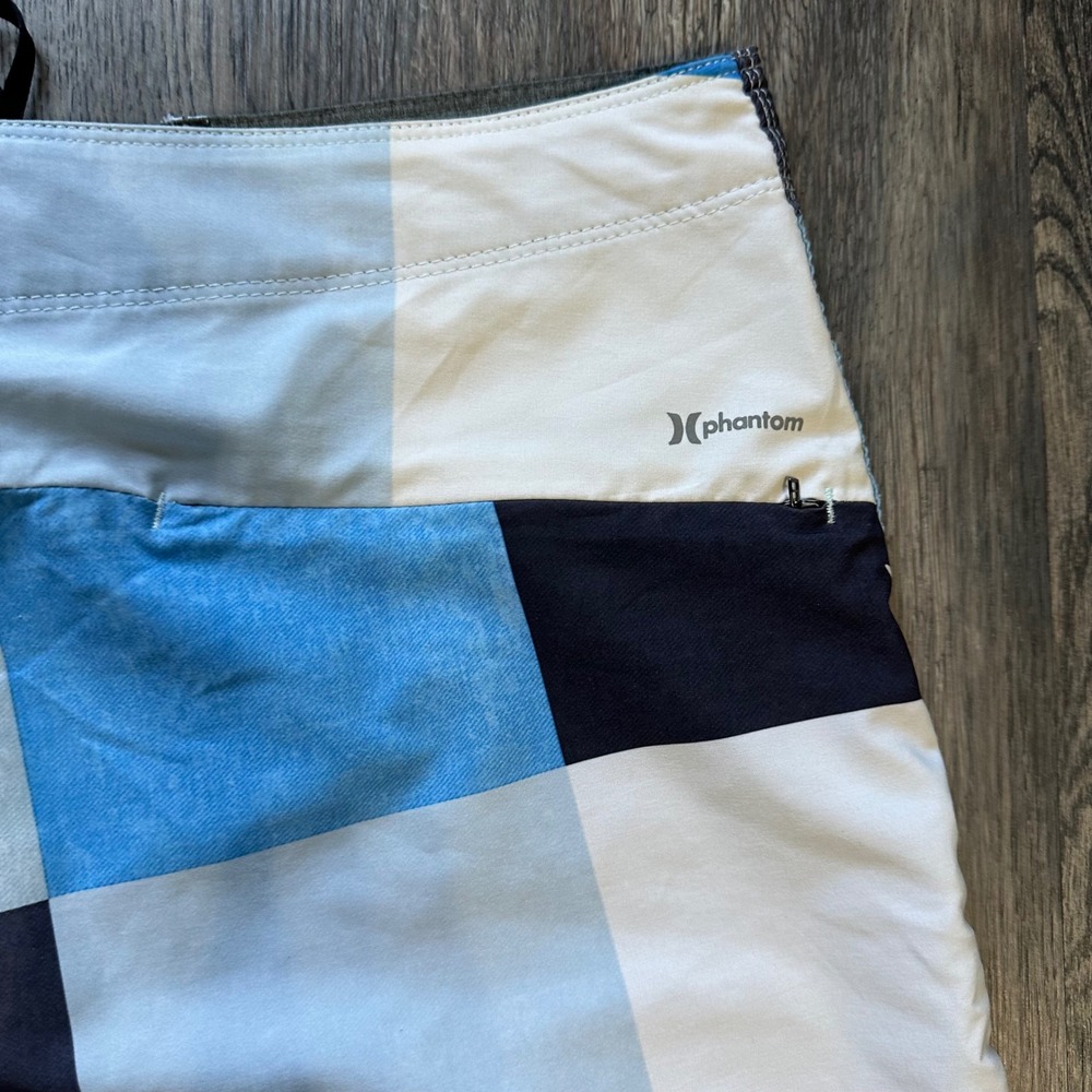 Hurley Phantom‎ Board Shorts Mens 36 Blue Checkered Plaid Swim Trunks F2171-00 - Picture 7 of 7